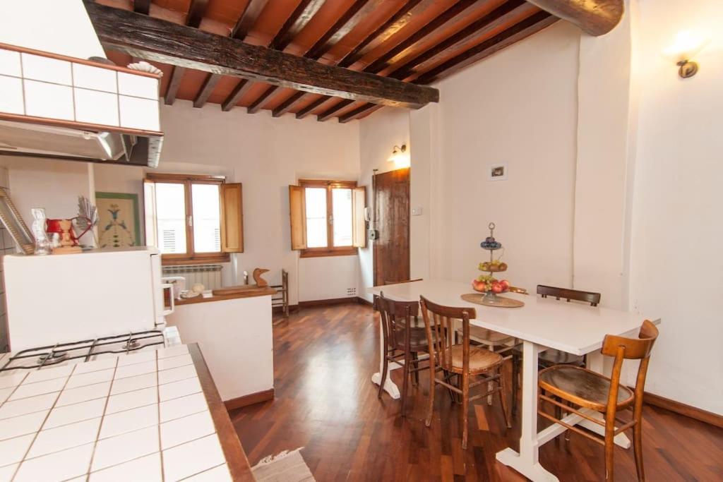 Romantic Apt In San Frediano 피렌체 외부 사진